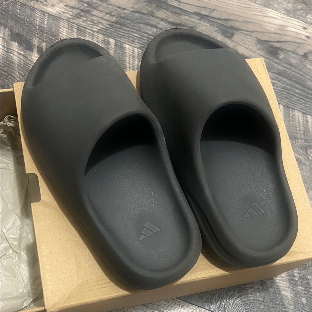 adidas Kids Black Slippers